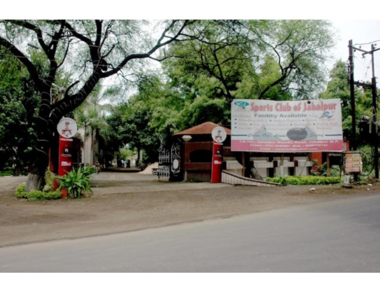 Hotel Sports Club Of Jabalpur, Jabalpur Exterior photo